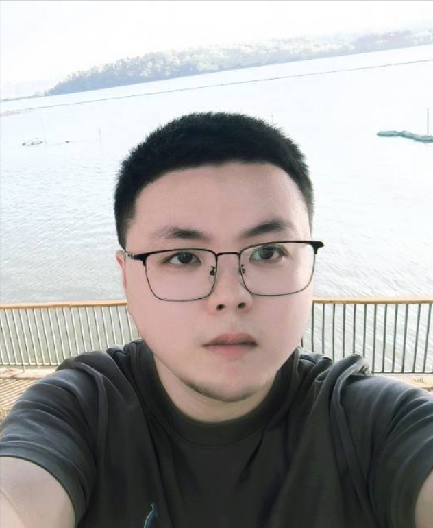 擒龙沛容
